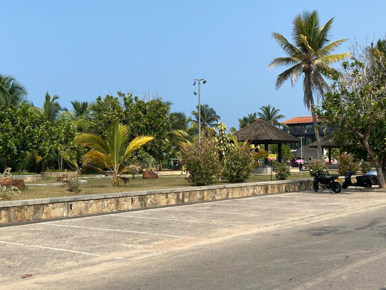 New Bimal Villa Bentota Eksteriør billede