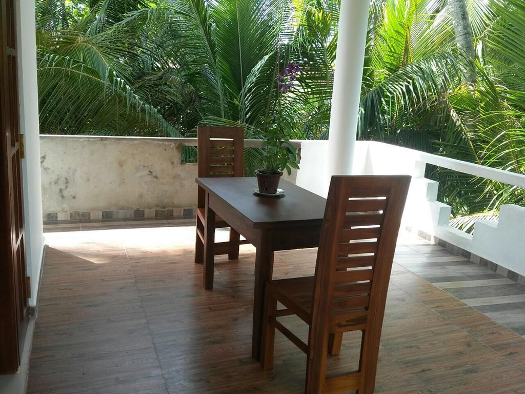 New Bimal Villa Bentota Eksteriør billede